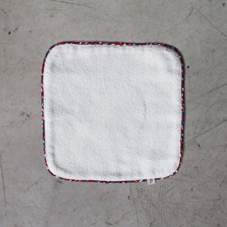 Berlin  Towel & Bib SET