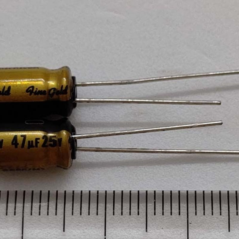 オーディオ用電解コンデンサ 47μF 25V 85℃ ±20% UFG1E470MEM (2個