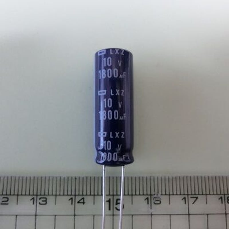 アルミ電解コンデンサ1800μF 10V 105℃ ±20% ELXZ100E□□182M ( アルミ電解コンデンサ1800μF 10V 105℃ ±20% ELXZ100E□□182M (