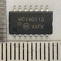 面実装 4回路 2入力 NAND MC14011BF モトローラ（MOTOROLA）