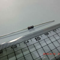 ストレートリード金属皮膜抵抗 (10本) 2.4kΩ 1/4W ±１％ 50ppm/℃ MF1/4CC2401F （KOA）