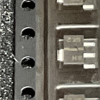 面実装 3端子レギュレータ (2個) HA178L12UA-TL ルネサス(Renesas)