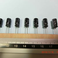 アルミ電解コンデンサ高リプル低インピーダンス品220μF 10V 105℃ ±20% UHD1A221MED1TD(2個) (ニチコン)