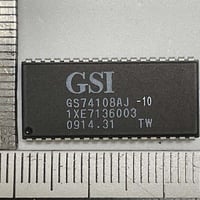 モールドSOJ 512K x 8  4Mb Asynchronous SRAM GS74108AJ-10 (GSI)