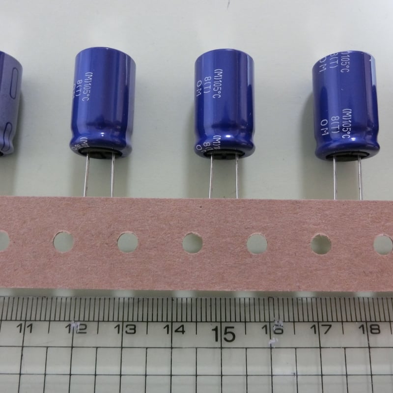 アルミ電解コンデンサ2200μF 10V 105℃ ±20% ELXZ100E□□222M (