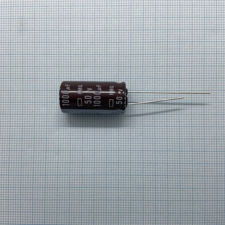 アルミ電解コンデンサ 1000μF 50V 105℃ ±20% EKMQ500ELL102M(1個) (日ケミ)