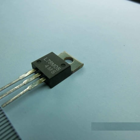 3端子レギュレータ78Mシリーズ L78M05(2個) 三洋(SANYO)