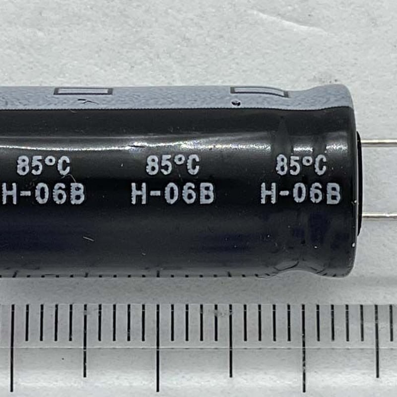 アルミ電解コンデンサ 2200μF 25V 85℃ ±20% 1EUTES222M (東信)