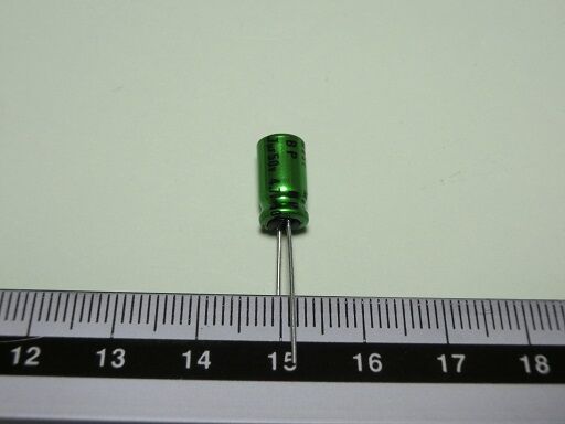 オーディオ用電解コンデンサ 両極性 4.7μF 50V 85℃ ±20 オーディオ用電解コンデンサ 両極性 4.7μF 50V 85℃ ±20