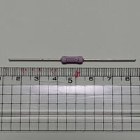 ストレートリード酸化金属皮膜抵抗 MOS2C 820J  (4本) 82Ω 2W (KOA)