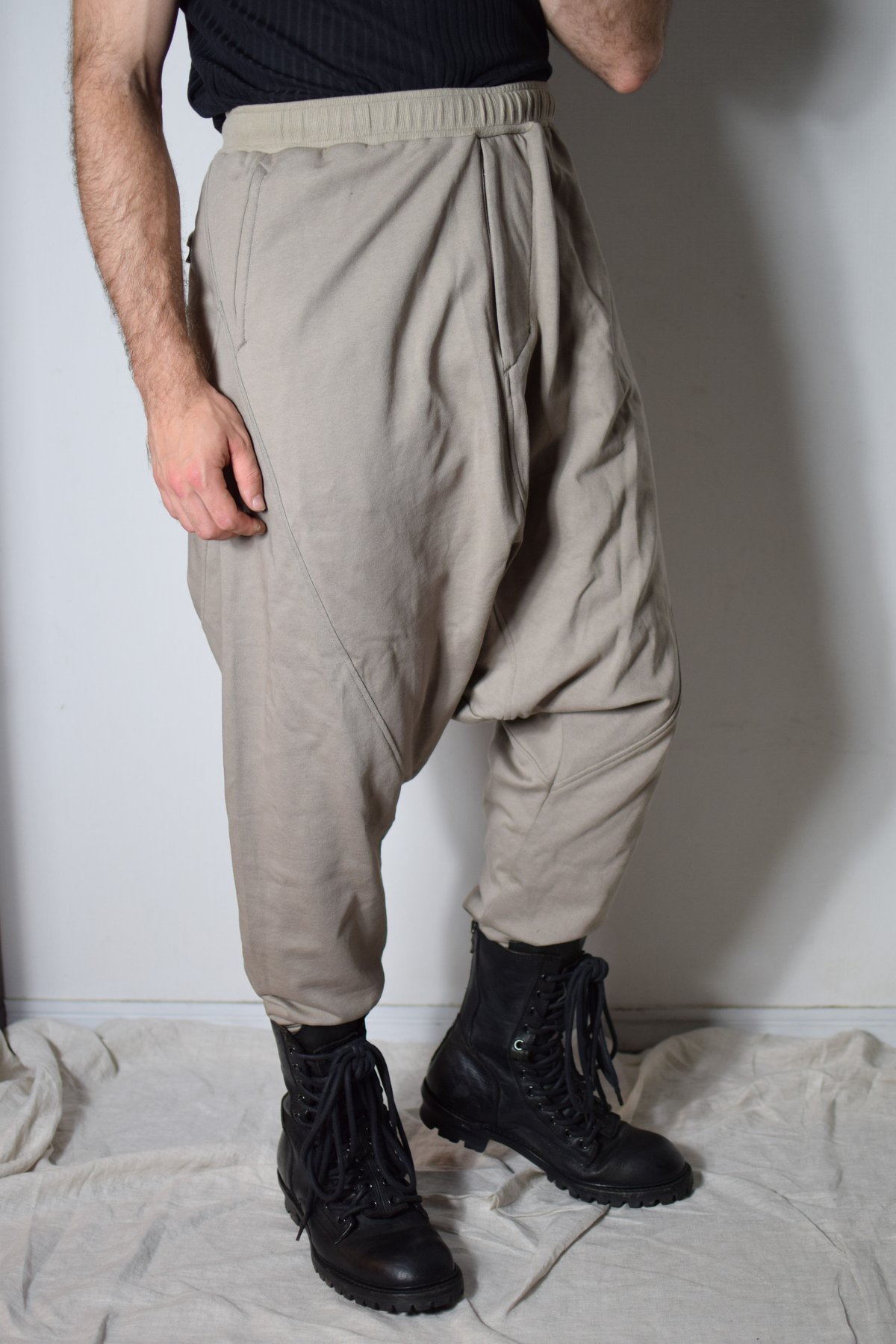 Julius SS22 Obscure Graige Pants - 777PAM14 | K