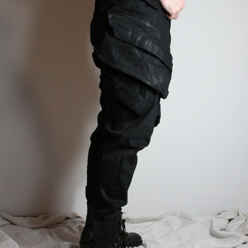 Coated Gasmask Cargo Pants （Black） julius coating gas mask cargo