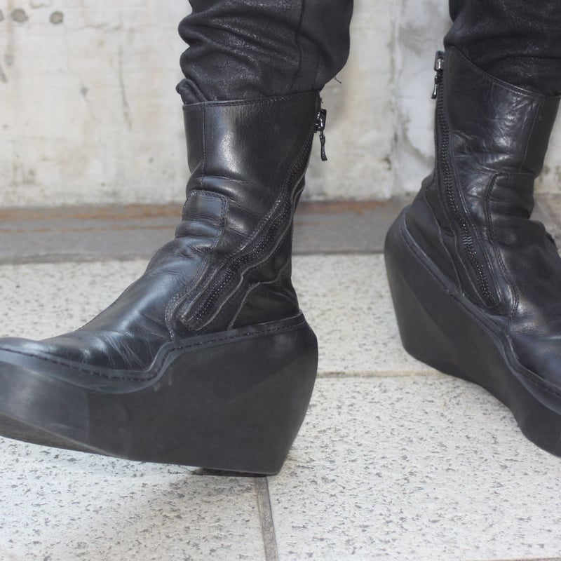 Julius AW15 Polygon Sneakers - 517FWM5-B | Kara