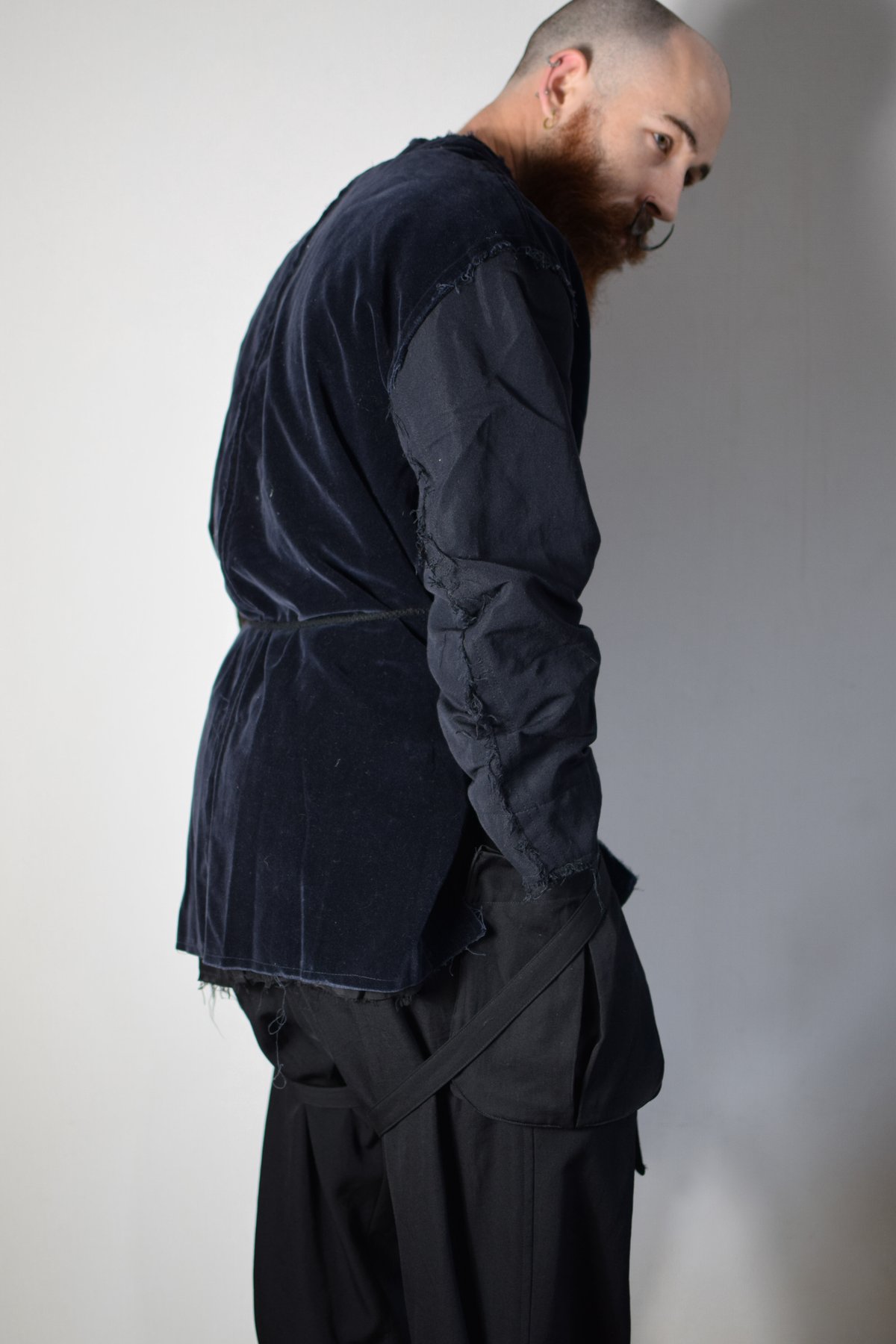 Song for the Mute 19.2 Hunter Kimono Jacket - M Song for the Mute 19.2 Hunter Kimono Jacket - M