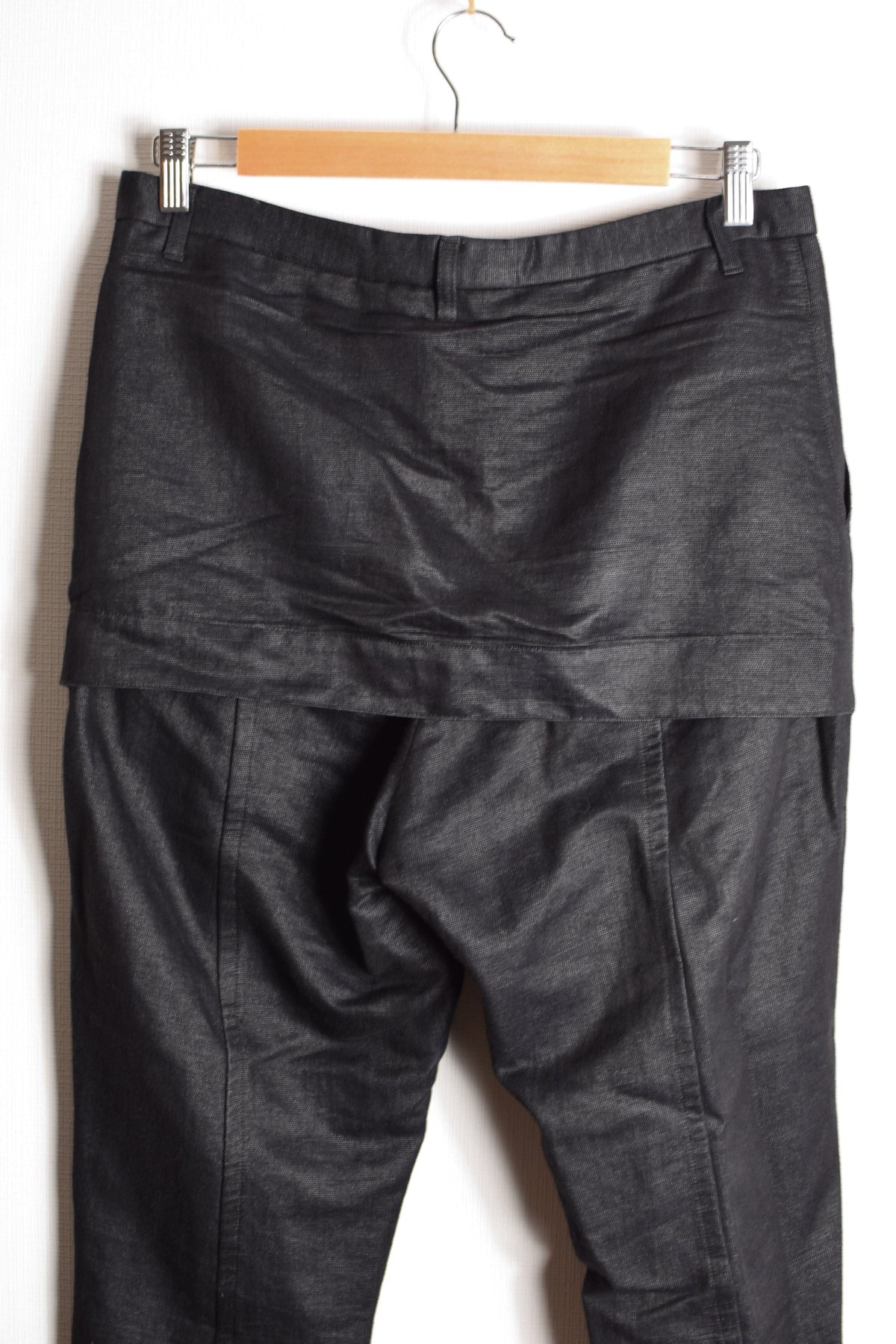 Julius AW11 Halo Back Skirt Pants - 357PAM1 | K