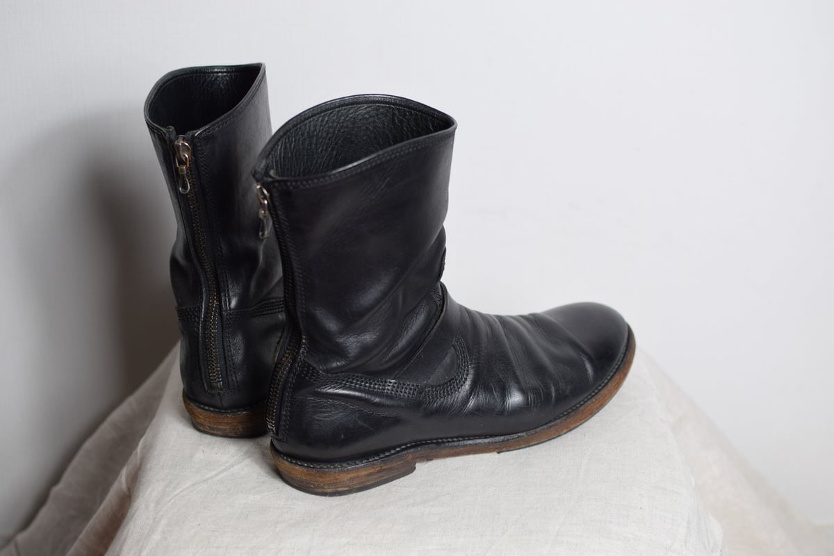 Julius AW07 Back-Zip Boots - 197FWM3 | Karasu Shop