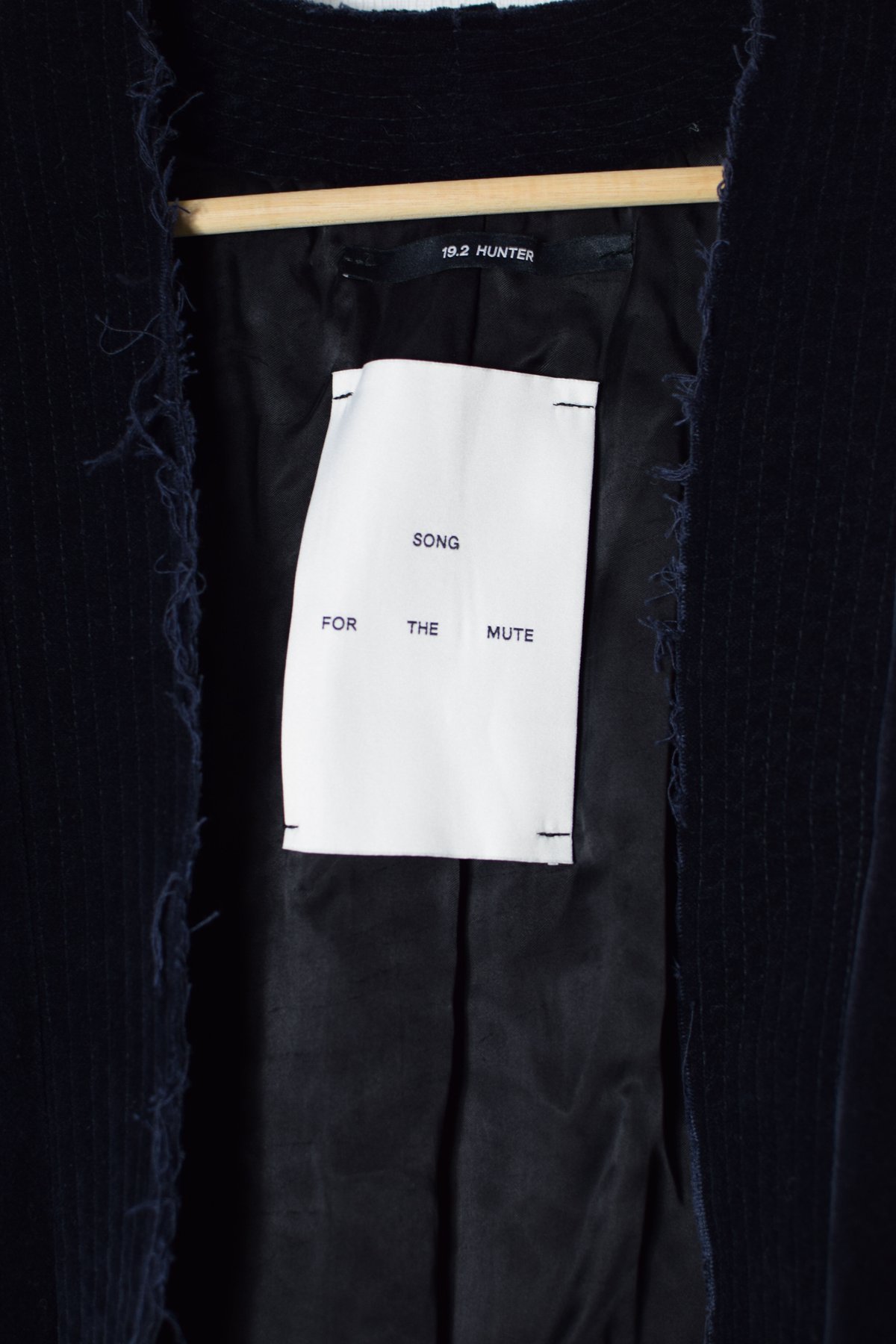 Song for the Mute 19.2 Hunter Kimono Jacket - M Song for the Mute 19.2 Hunter Kimono Jacket - M