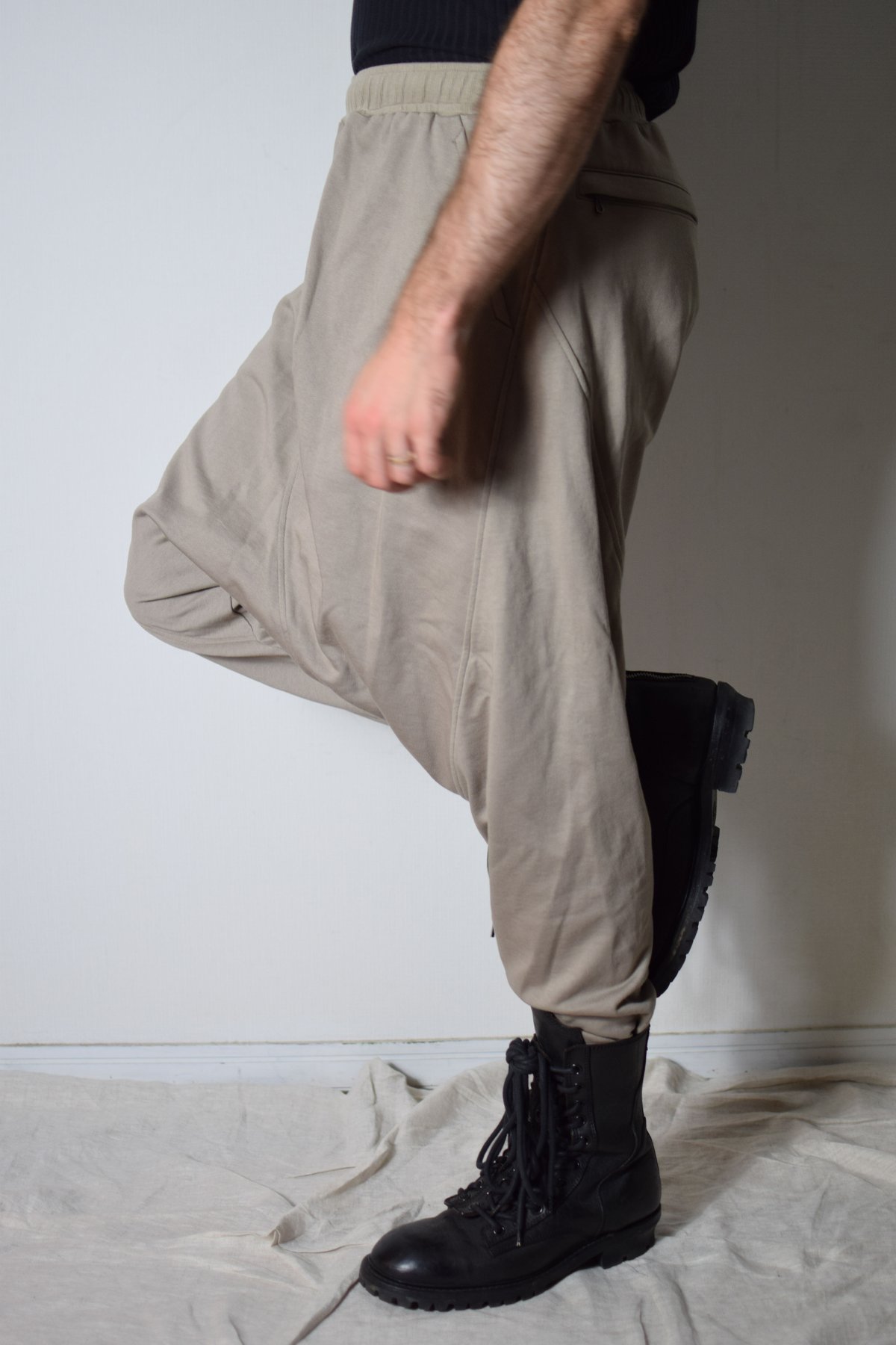 Julius SS22 Obscure Graige Pants - 777PAM14 | K