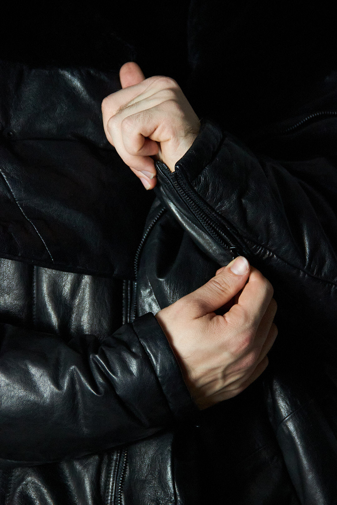 Julius AW16 Beast Sample Leather Down Coat - 55