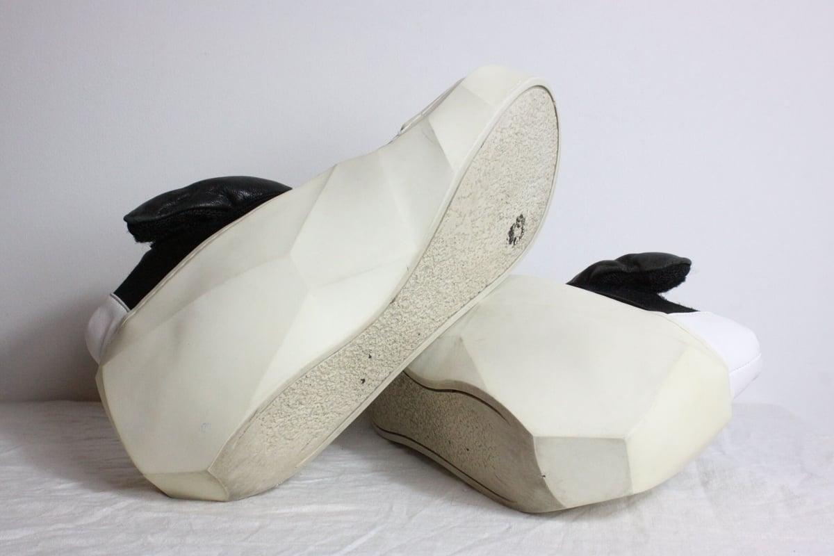 靴 14ss julius fixed sneakers 457FWM5 14ss julius fixed sneakers 457FWM5 - メルカリ