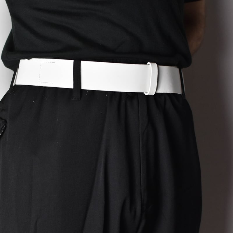 Yohji Yamamoto AW18 White Leather Belt - HV-F01 Yohji Yamamoto AW18 White Leather Belt - HV-F01