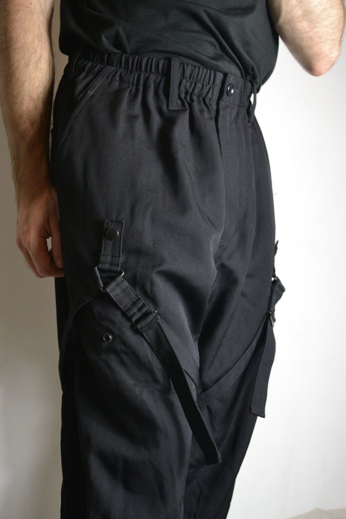 Yohji Yamamoto AW16 Bondage Pants - HR-P43-100 Yohji Yamamoto AW16 Bondage Pants - HR-P43-100