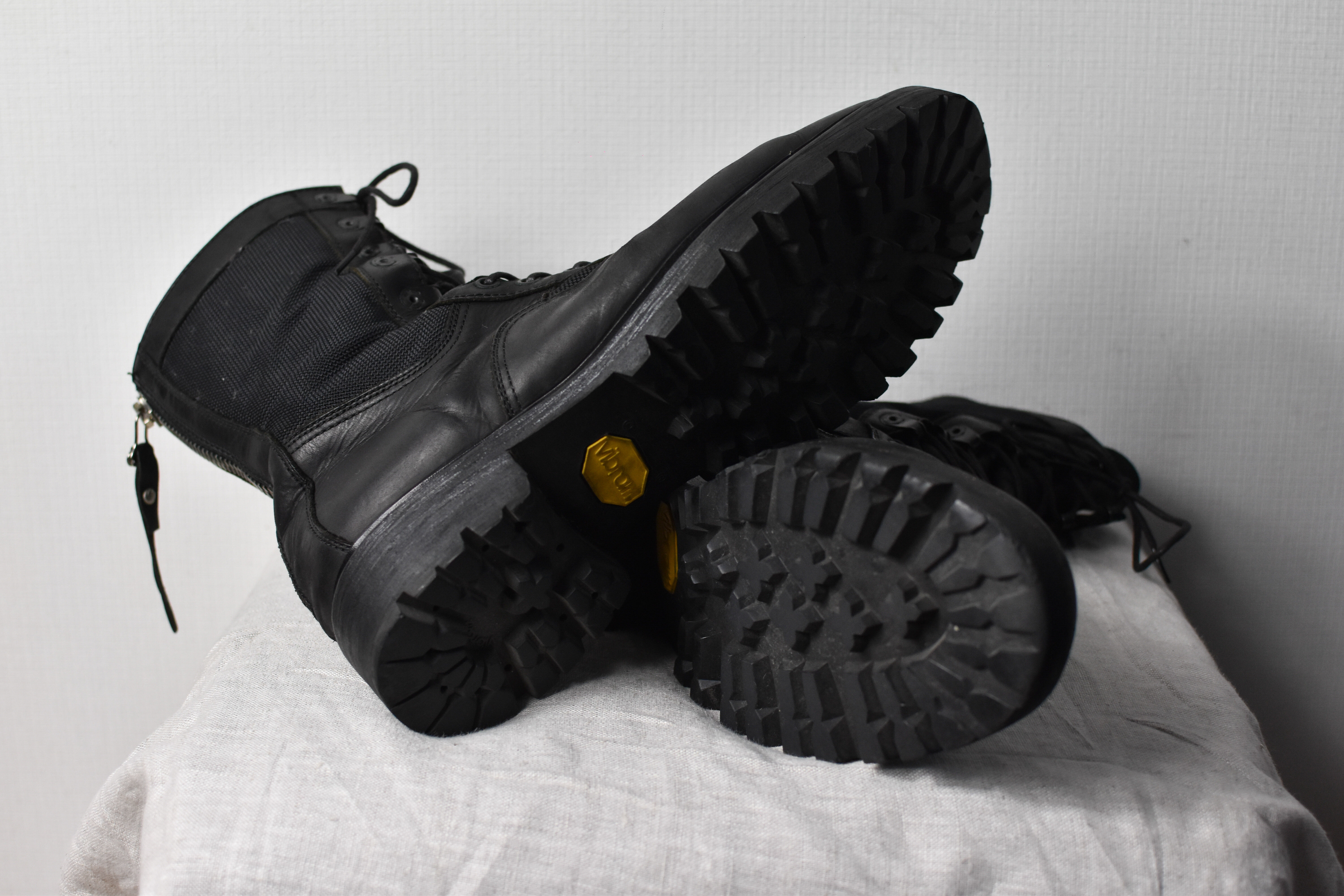 Julius Archive Back-Zip Boots | Karasu Shop