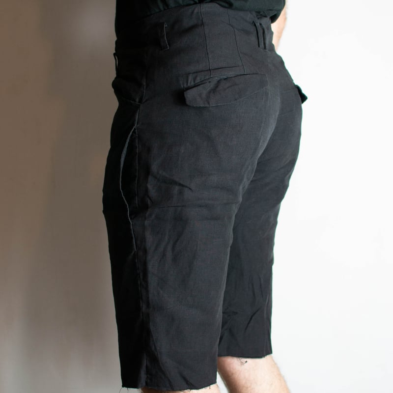 The Viridi-Anne Linen Shorts - VI-982-04 | Kara