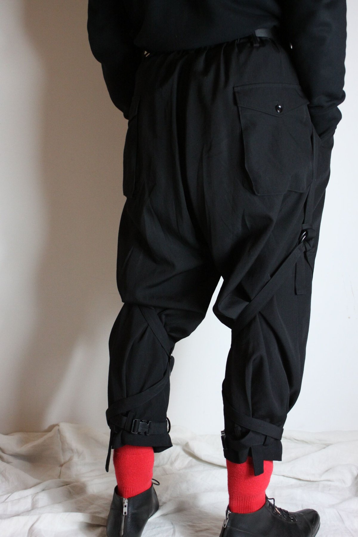 パンツ anrealage homme WOOL BONDAGE PANTS 44 WOOL BONDAGE PANTS｜ANREALAGE OFFICIAL ONLINE SHOP