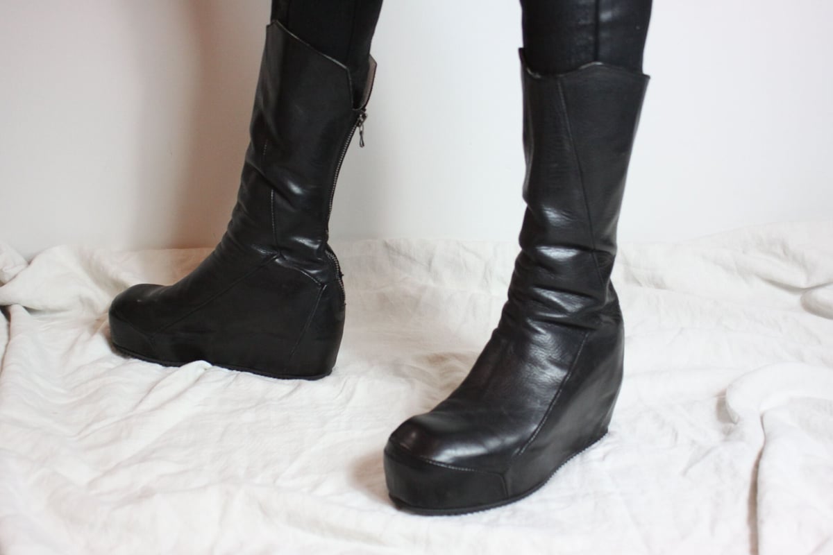 Julius SS15 Platform Boots - 497FWM4-P | Karasu