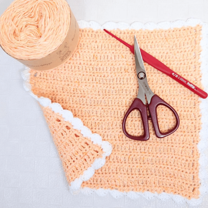 つなごん 楽天市場】オカメインコ カラビナ付きミニ財布 二つ折り