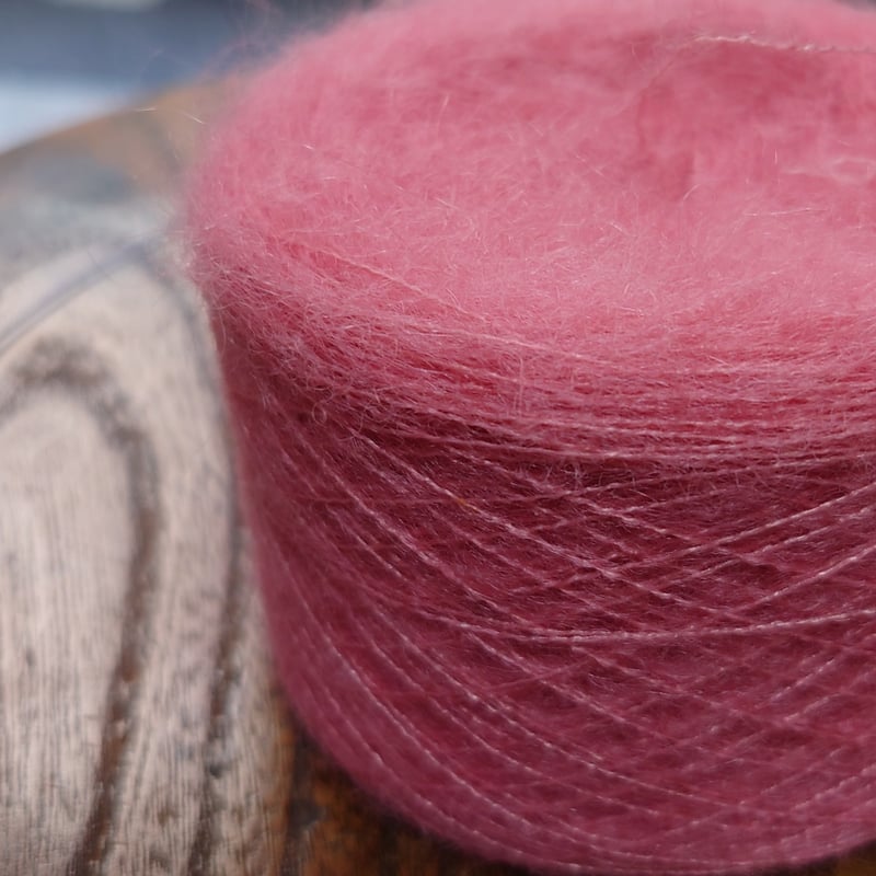 モヘア [ピンク] 毛糸 極細 | ぶたのしっぽ 毛糸のお店