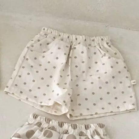 リネンハーフパンツ