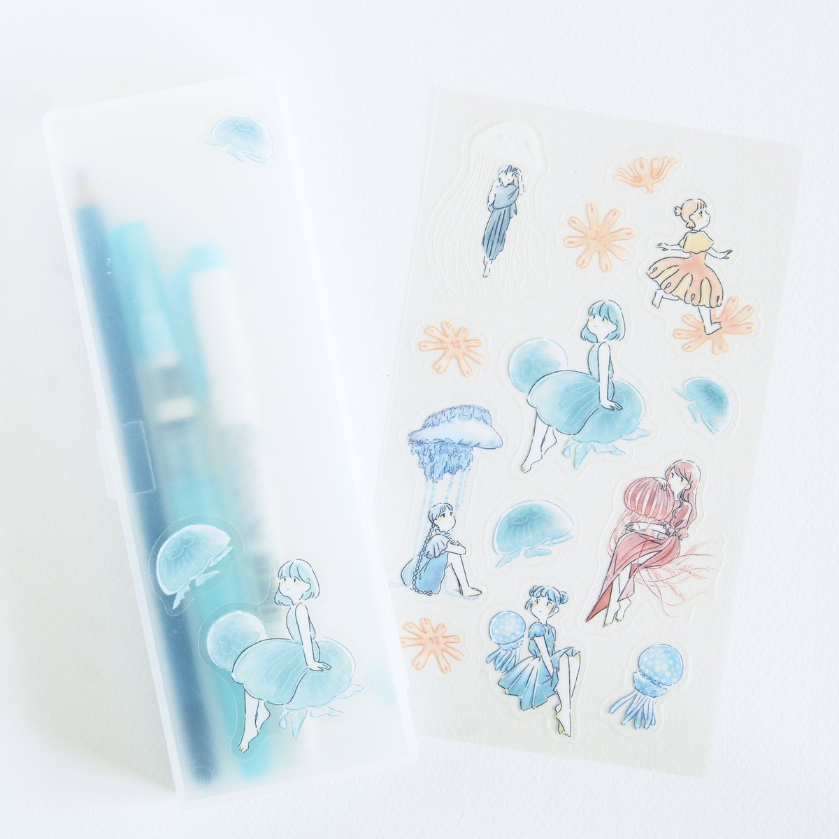 【完売】クラゲの絵 220mm×160mmのキャンバスパネル お絵描き アートキャンバス パネル 227×227mm - 【絵がある