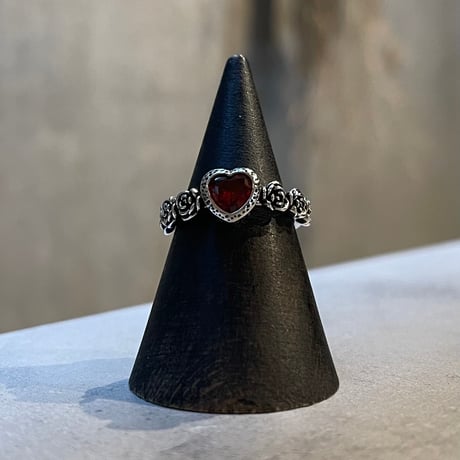 2512RG0691/  Heart stone rose ring（Red）