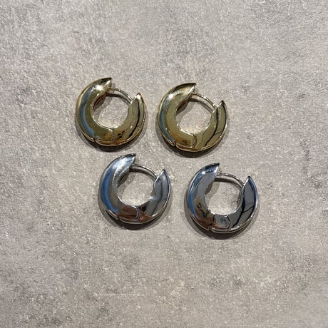 2304PR0562 / Flat hoop Pierce（Gold）