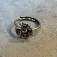 2505RG0635 / One piece flower  ring（Silver）
