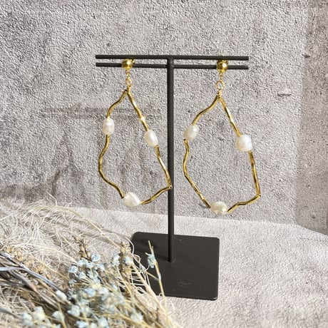 Metal wave pearl Pierce（Gold） /  2206_PR0498