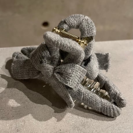 2412HA0055 / Knit ribbon Hair Clip （Gray)