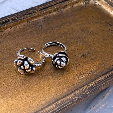 2602RG0747 / Flower bud ring （Silver)