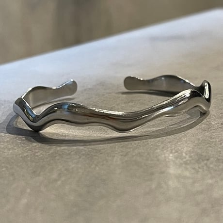 2502BR0069 / Craft wave bangle（Silver）