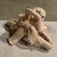 2412HA0055 / Knit ribbon Hair Clip （Beige)