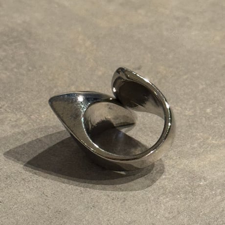 2503RG0589/ oval  cross design ring（Silver）