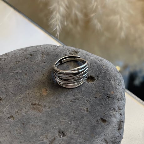 2406RG0475 / Layer line cross ring（Silver)