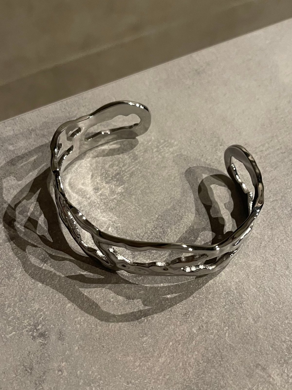 2511BR0108 / Wave craft Bangle（Silver） | Calino