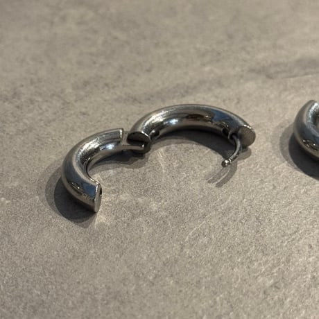 2504PR0773 / stainless  hoop Pierce（Silver）