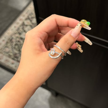 2407RG0497 / Irregular twist double line ring（Silver）
