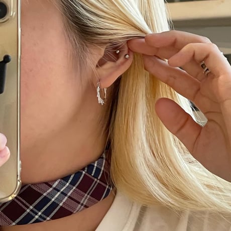 2404PR0688 / Metal design hoop Pierce（Silver）