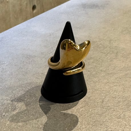2408RG0505 / Wave Heart Design ring（Gold）