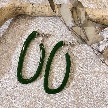 Acrylic oval hoop Earring（Green）/ 2205_ER0111